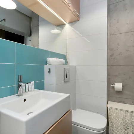 Stylish With Balcony In Old Town By Renters * Gdaňsk