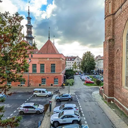 Stylish With Balcony In Old Town By Renters Lejlighed
