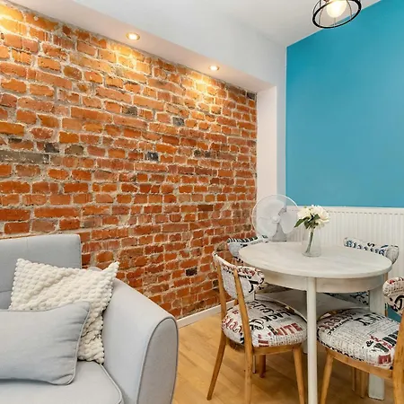 Appartement Stylish With Balcony In Old Town By Renters *